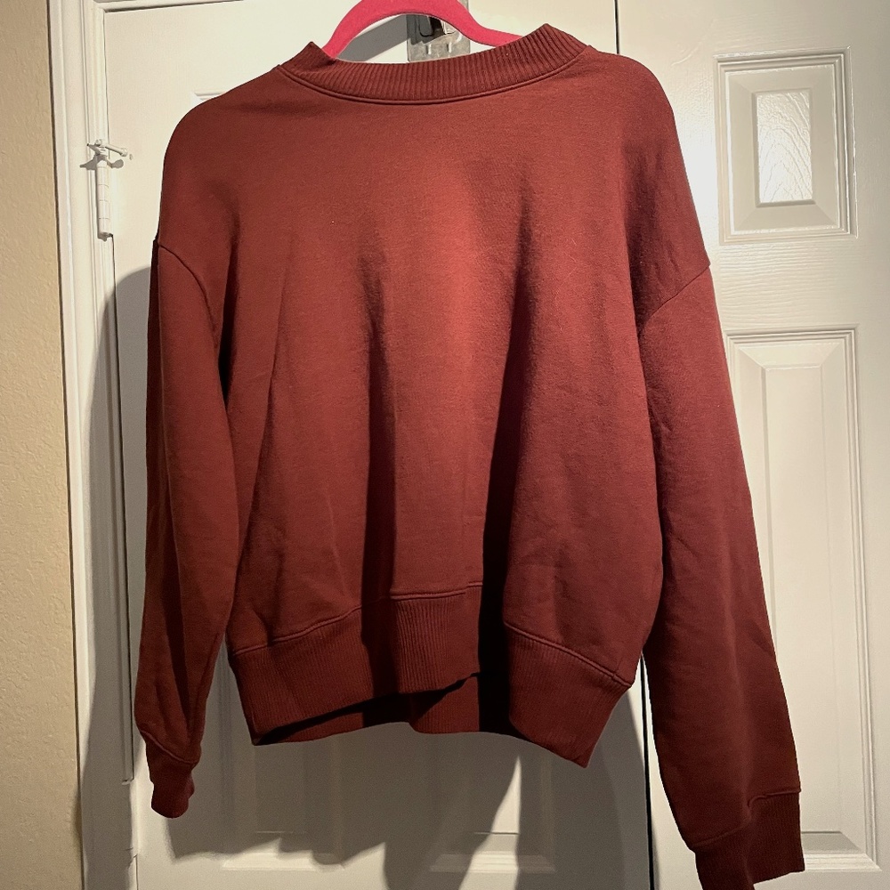 Crewneck